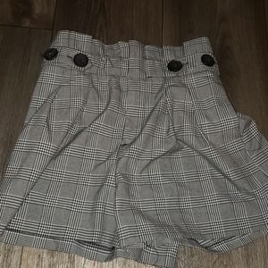 Zara plaid shorts
